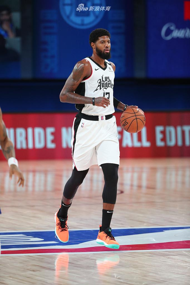 出现失误 出现失误