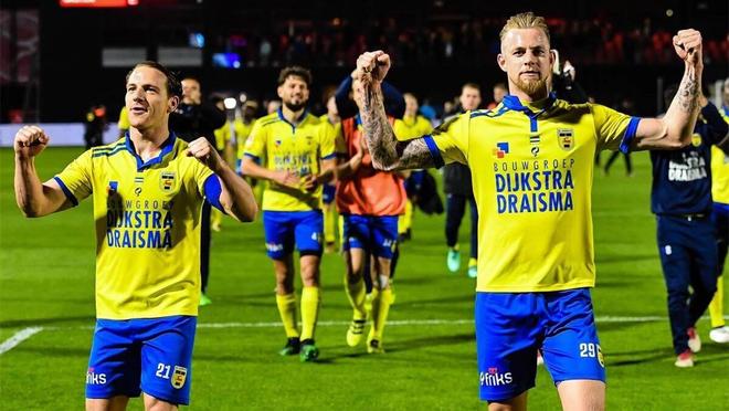 氛围比谁拿 氛围比谁拿